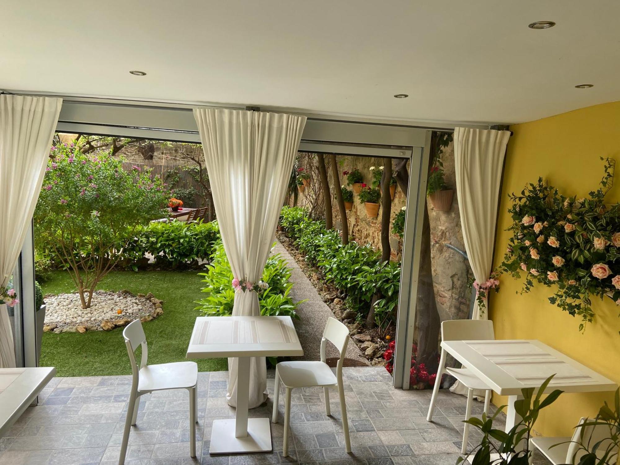 Bed & Breakfast Paradise Livorno